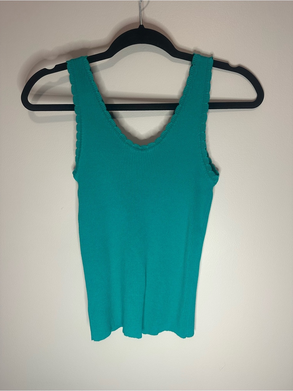 Teal Ribbed Tank Top with Scalloped Trim - Picture 2 of 3